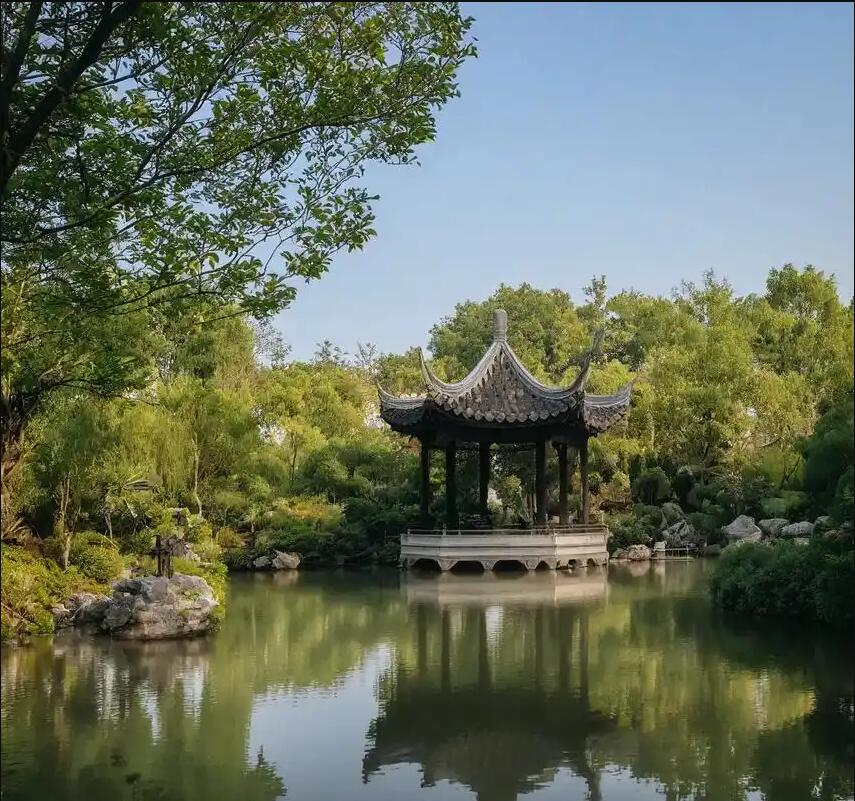 龙山区妙柏餐饮有限公司